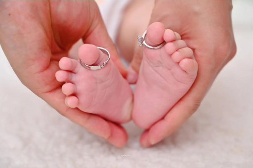 长沙供卵代怀孕妇两个月肚子疼